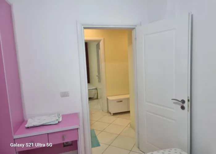 Beachfront 140 Metters With Big Veranda And Big Balcony Seafront Apartmán